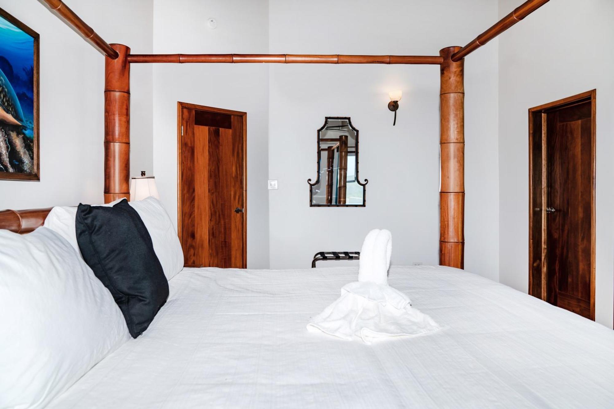 Residences At Barrier Reef 4C Oceanview 2 Bedroom By Stay Floreo San Pedro  Dış mekan fotoğraf